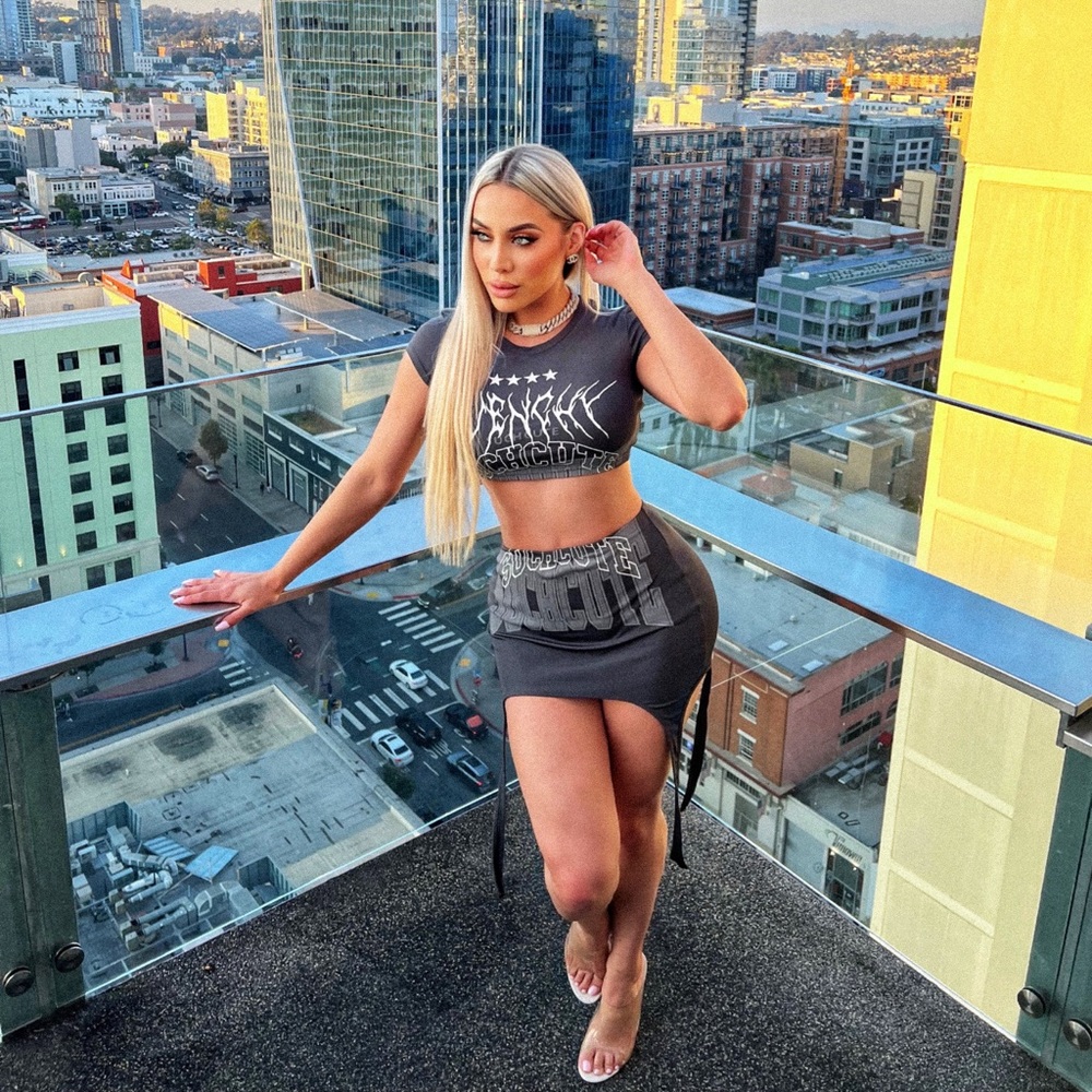 2 Piece Sporty Skirt Set